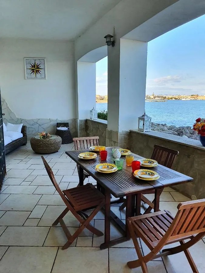 Rosa Dei Venti Beach House Marzamemi